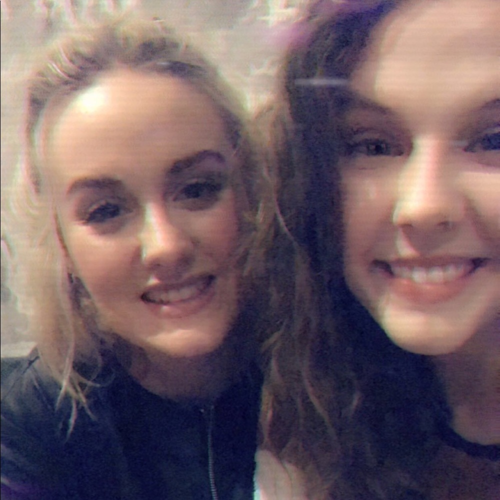 Meet your Posher, Katelyn